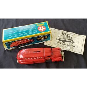 1993 Ertl Dodge Airflow Truck Texaco Diecast Metal Coin Bank New M55